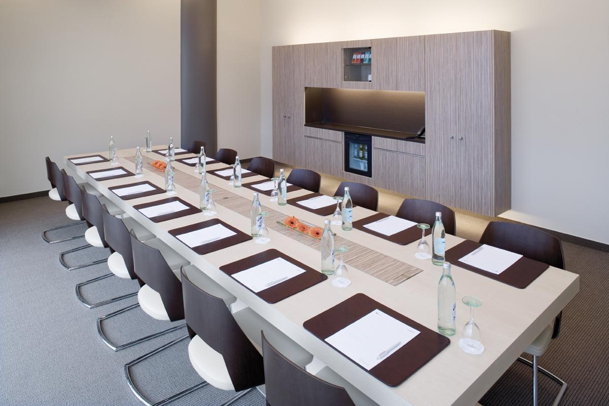 Moevenpick Frankfurt Messe 4* Frankfurt am Main